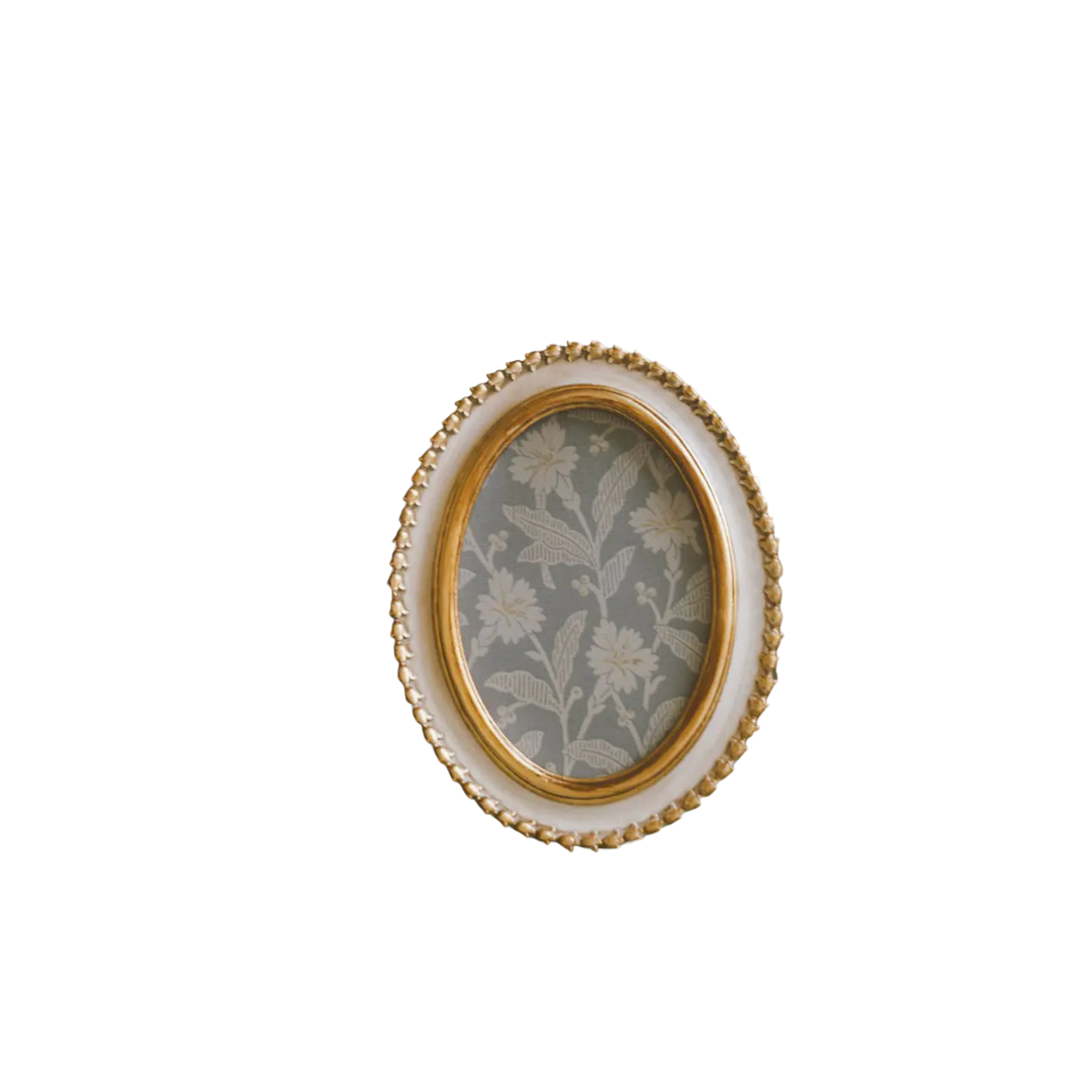 5 x 7 Cream & Gold Oval Frame