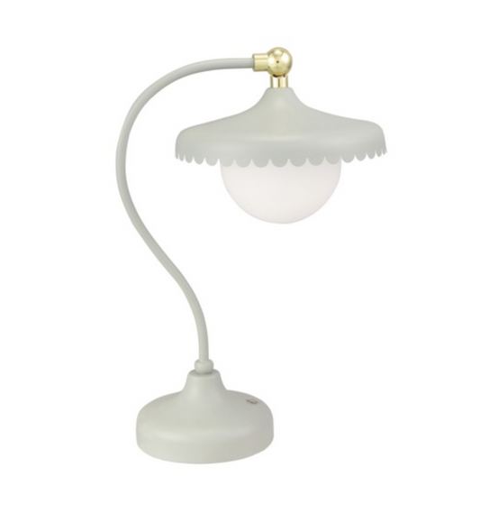 Cordless Scalloped Desk Lamp
