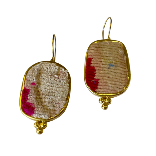 Vintage Oval Textured Earrings {Blush & Vibrant Pink}