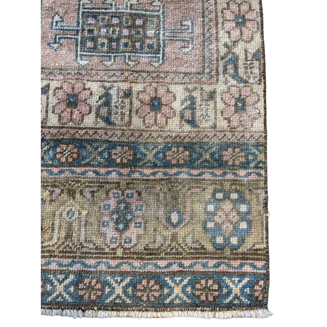 Vintage Runner {Tasteful Teal}