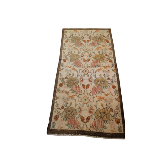 Vintage Runner {Neutral Florals}