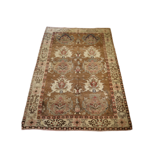 Vintage Rug {Clove}