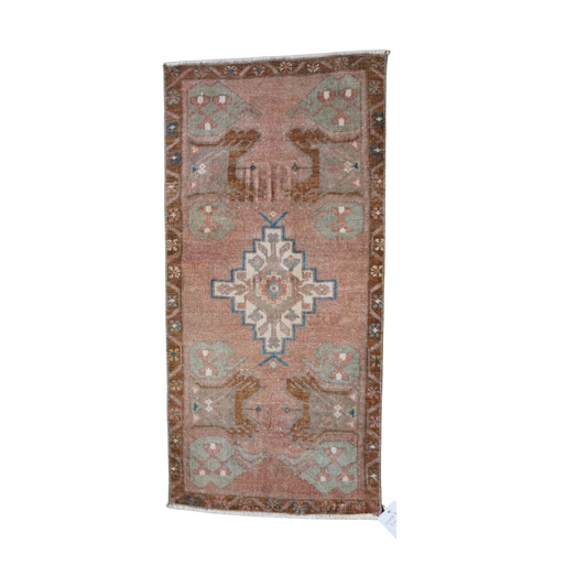 Vintage Rug {Cherry Dust}