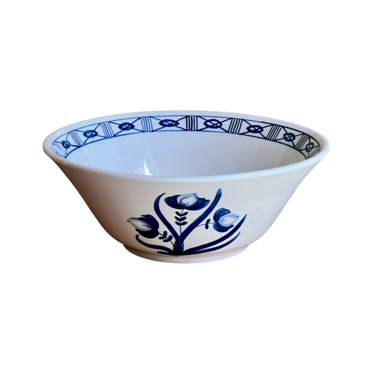Lisbon Serving Bowl {English Blue}