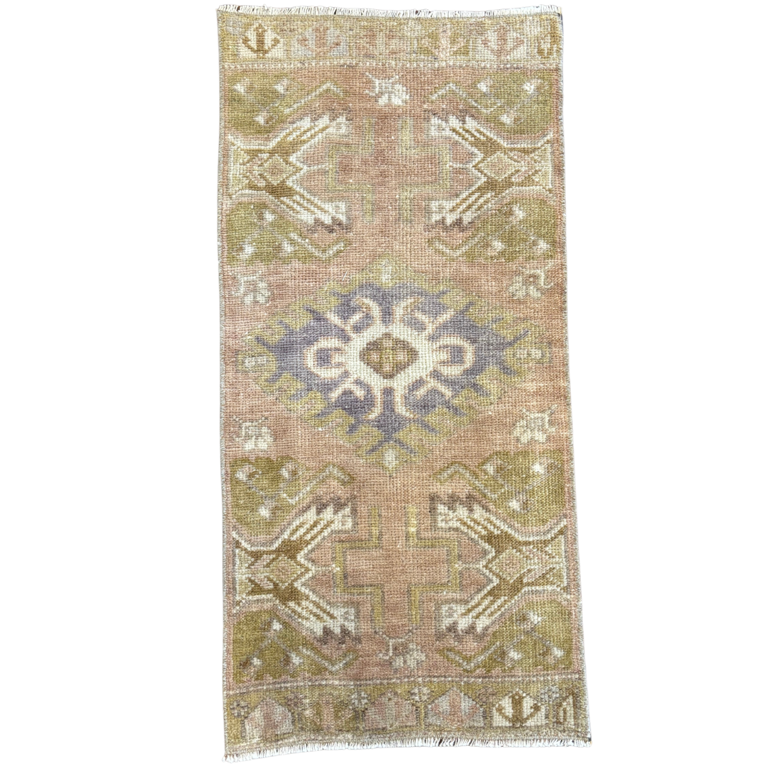 Vintage Rug {Golden Indigo}